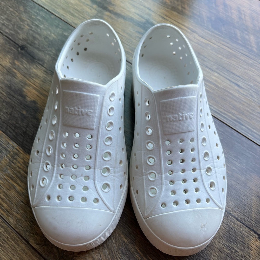 Native Shoes, size C11